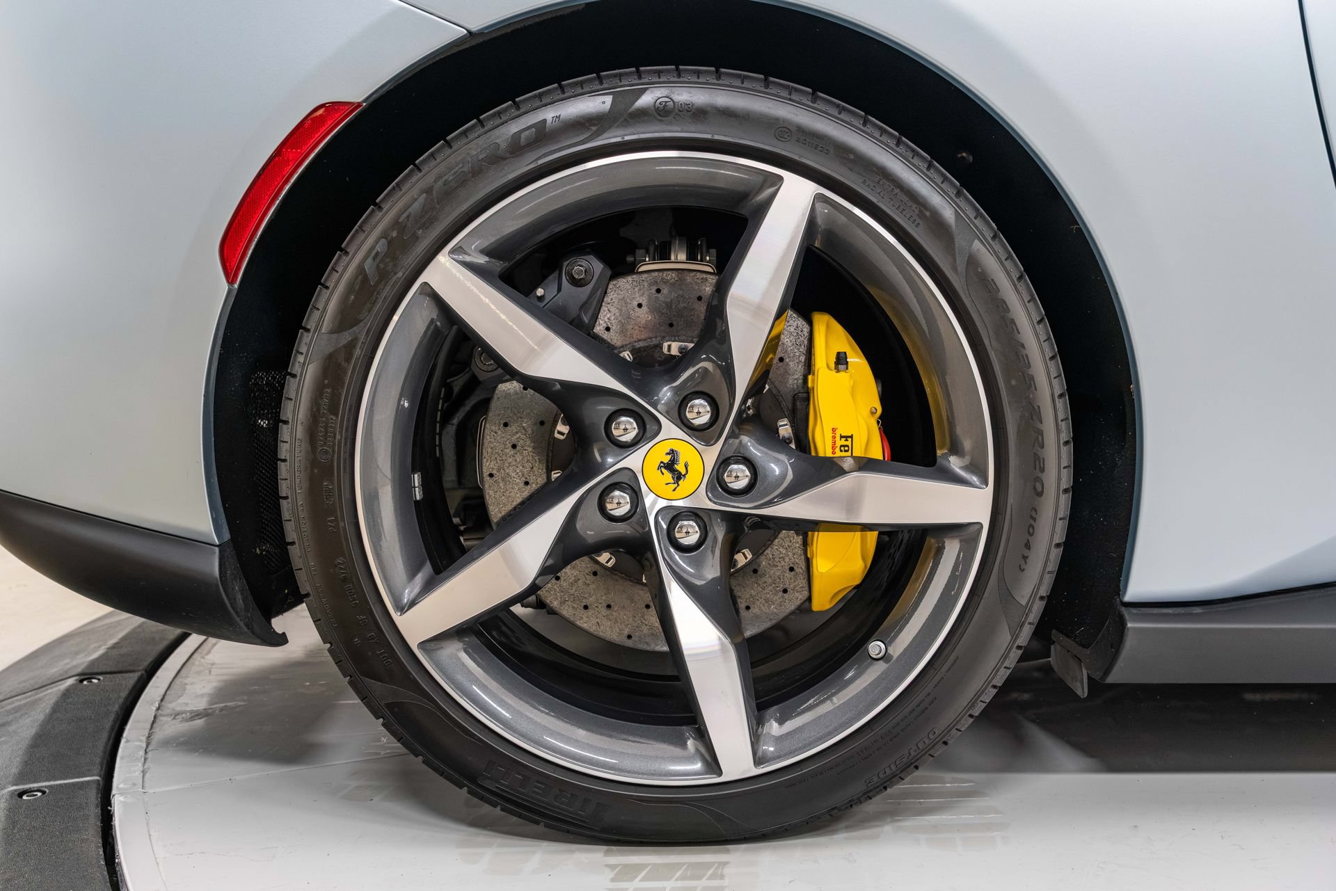 Certified 2023 Ferrari Portofino M RWD image 17
