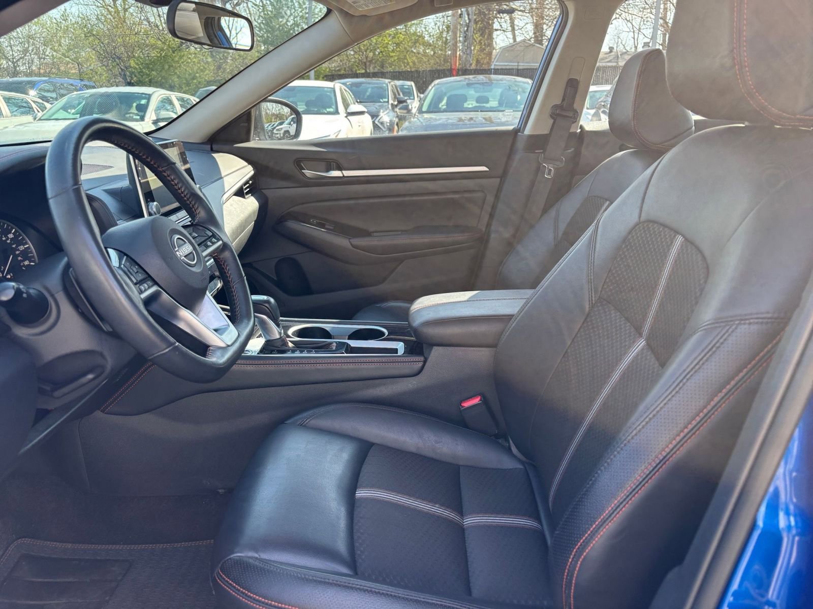 Used 2025 Nissan Altima 2.5 SR FWD image 25