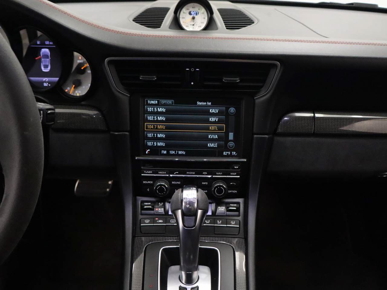 Used 2015 Porsche 911 GT3 RWD image 10