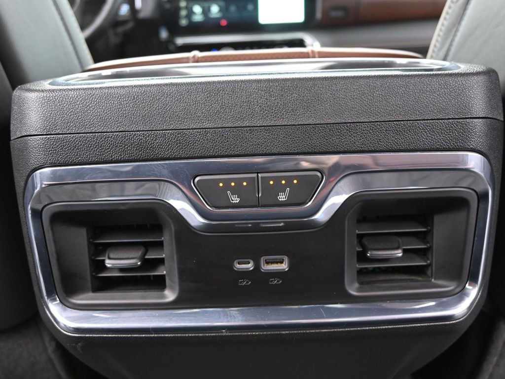 Used 2024 GMC Sierra 2500 Denali Ultimate image 45