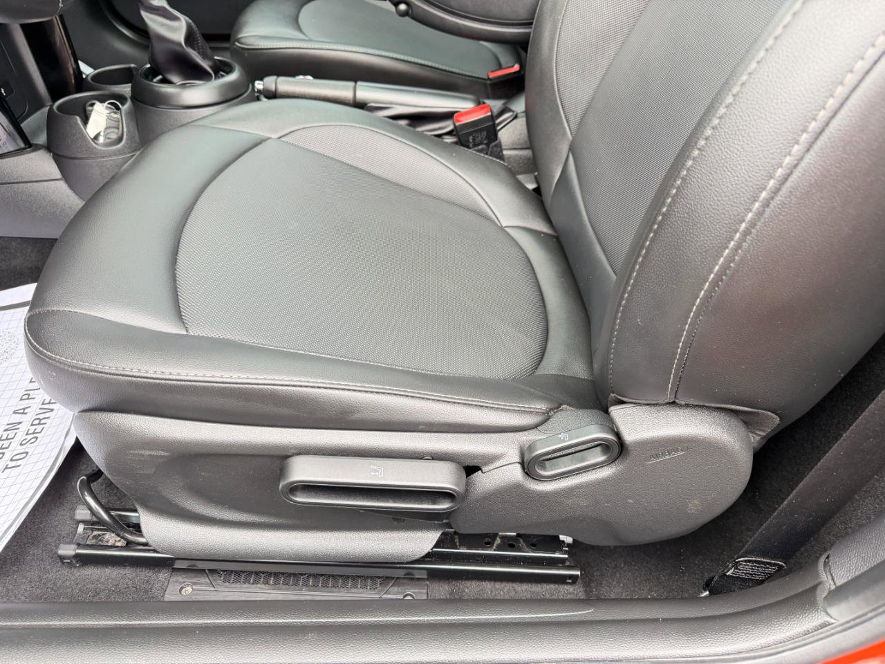 Used 2019 MINI Cooper 2-Door Hardtop w/ Storage Package image 15