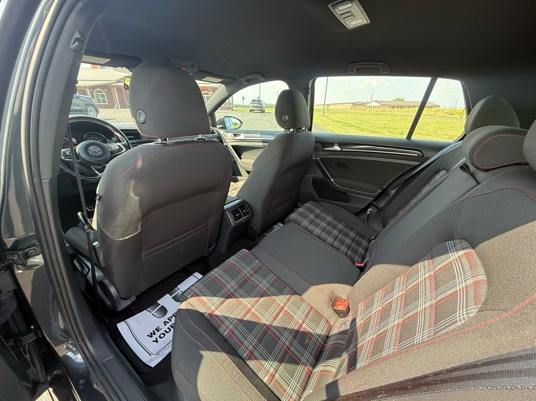 Used 2015 Volkswagen GTI S FWD image 8