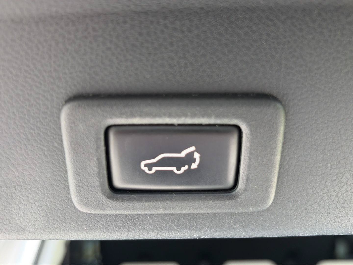 Used 2019 Subaru Ascent Limited AWD/4WD image 10