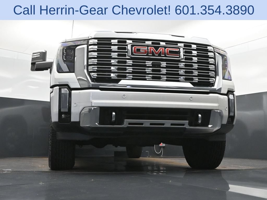 Used 2024 GMC Sierra 2500 Denali w/ Denali Reserve Package AWD/4WD image 47