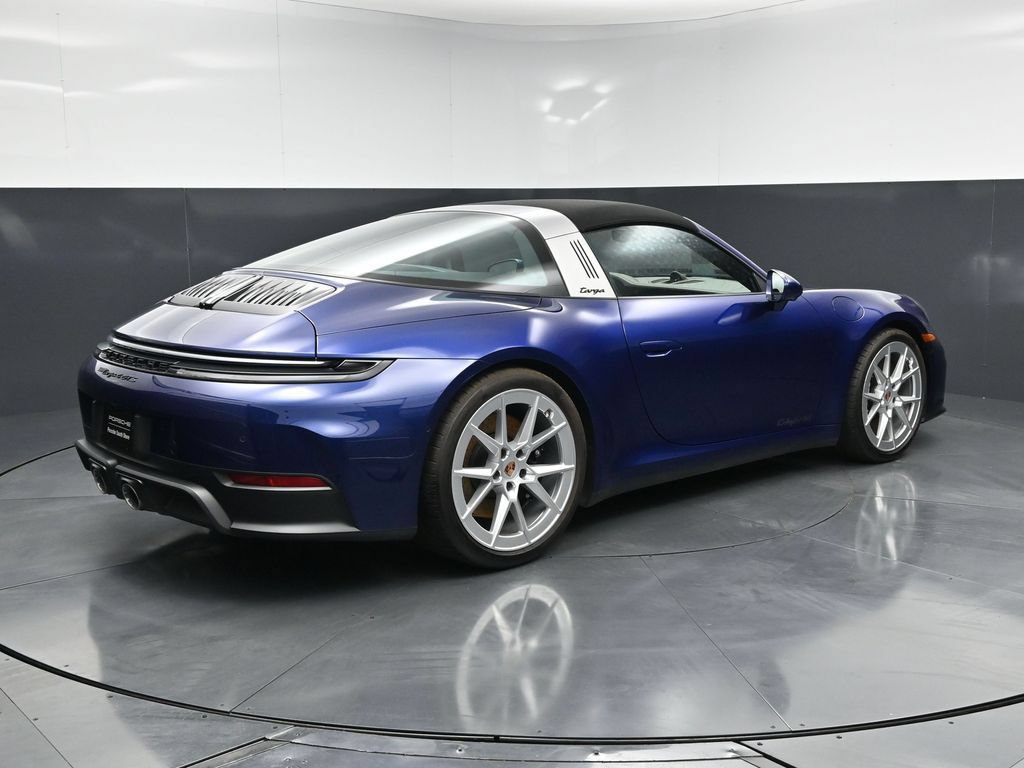 Certified 2025 Porsche 911 Targa 4 GTS AWD/4WD image 11