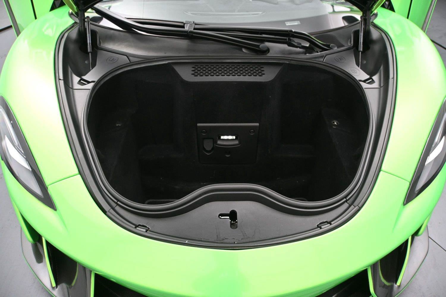 Used 2016 McLaren 570S Coupe RWD image 21