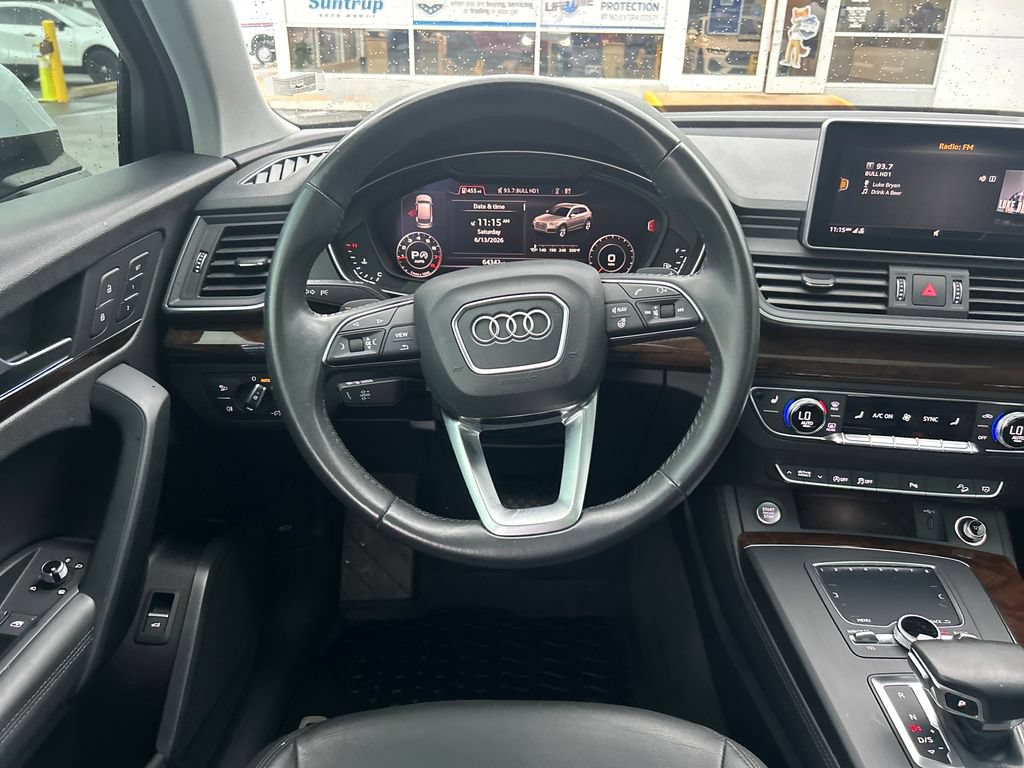 Used 2020 Audi Q5 2.0T Premium Plus w/ Premium Plus Package AWD/4WD image 16