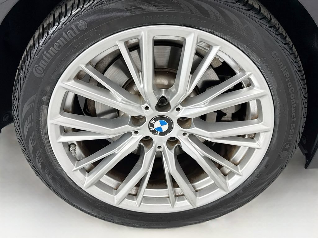 Certified 2023 BMW 330i Sedan w/ Convenience Package RWD image 32