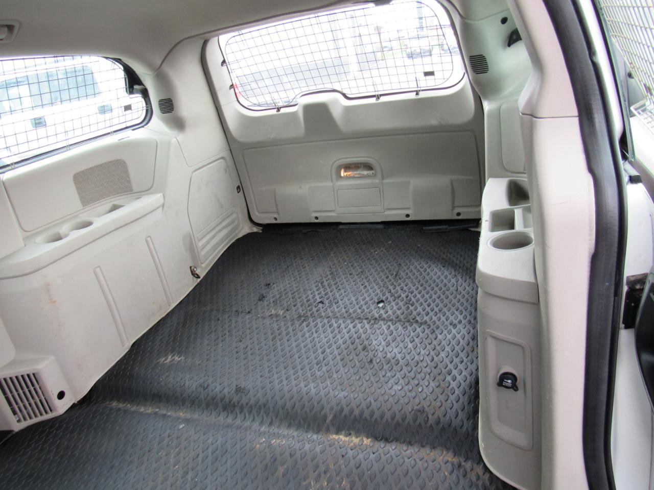 Used 2011 Dodge Grand Caravan image 21