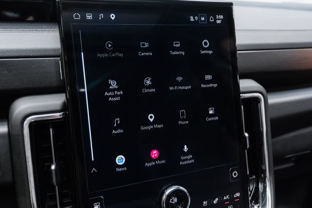 Used 2026 GMC Yukon Denali w/ Sun & Power Step Package AWD/4WD image 62
