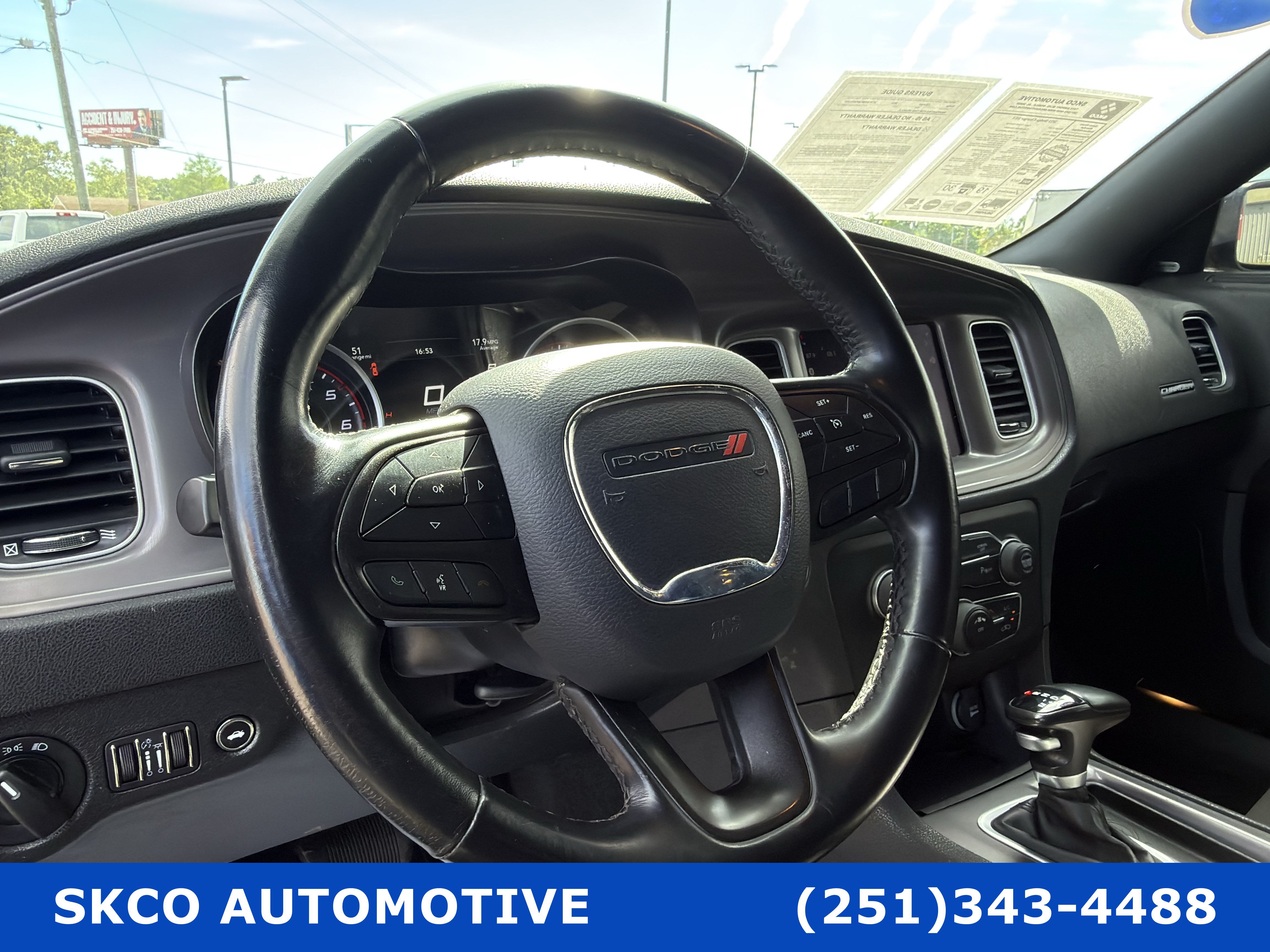 Used 2023 Dodge Charger SXT RWD image 19