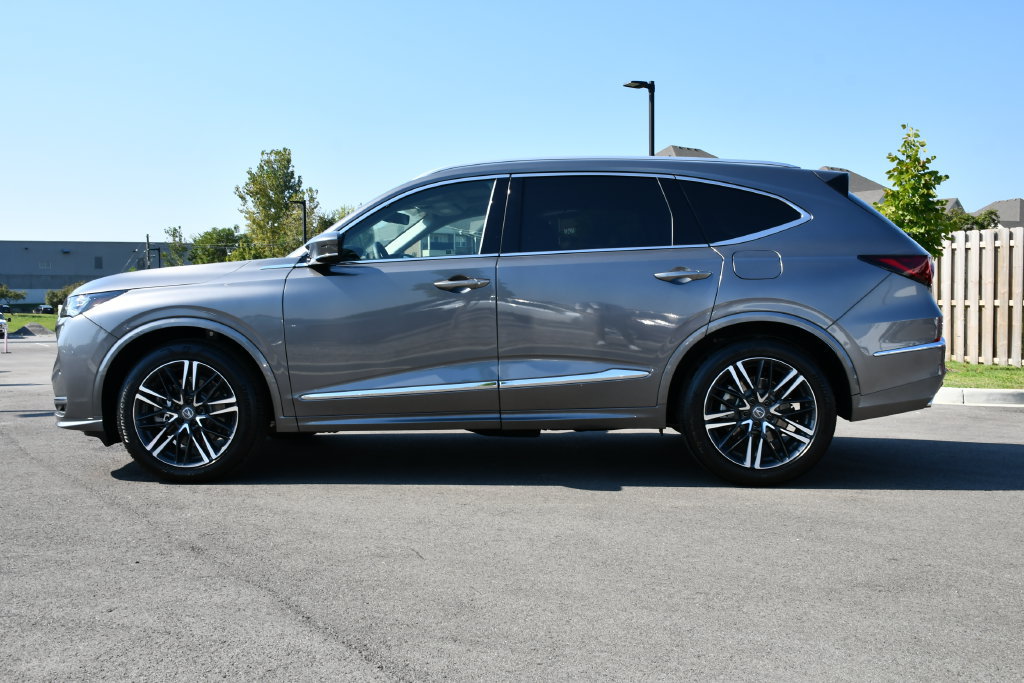 Certified 2026 Acura MDX w/ Advance Package AWD/4WD image 4