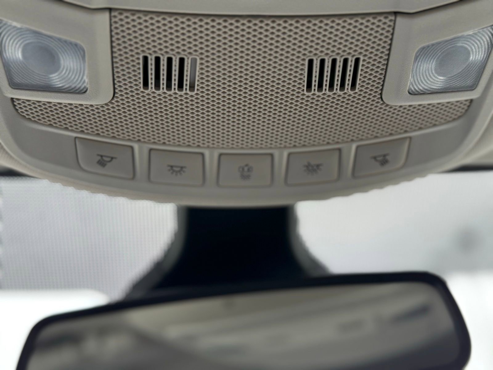 Used 2022 Ford Edge SEL image 34