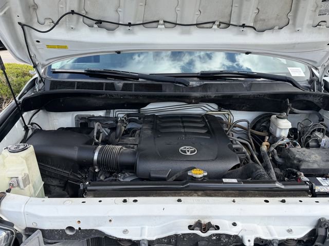 Used 2017 Toyota Sequoia SR5 image 28