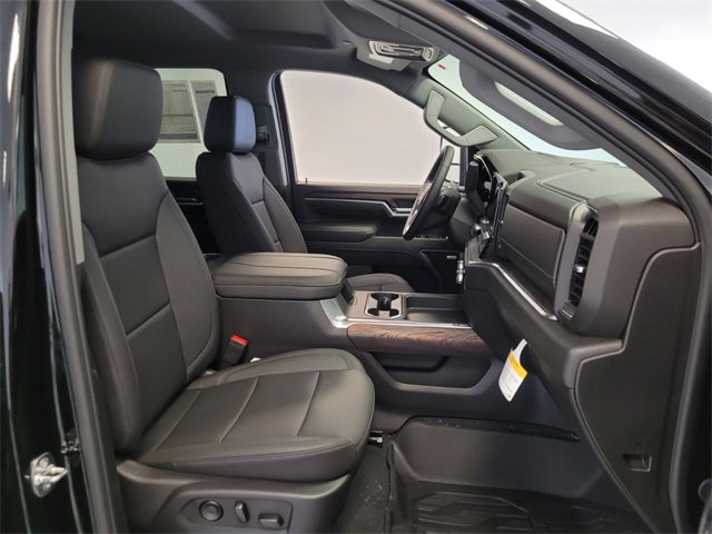 New 2025 GMC Sierra 2500 SLT image 14