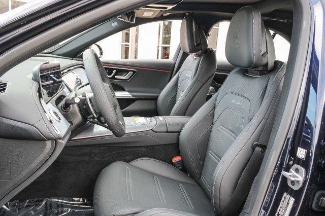 Used 2025 Mercedes-Benz E 53 AMG e 4MATIC Sedan image 17