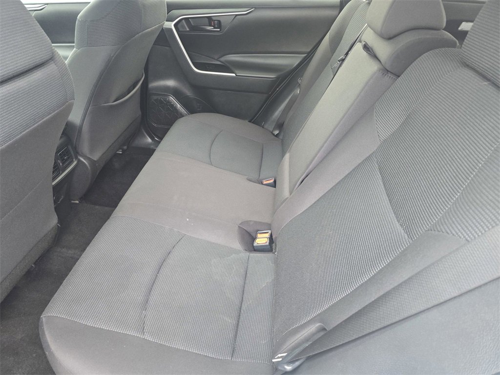 Used 2024 Toyota RAV4 LE image 11