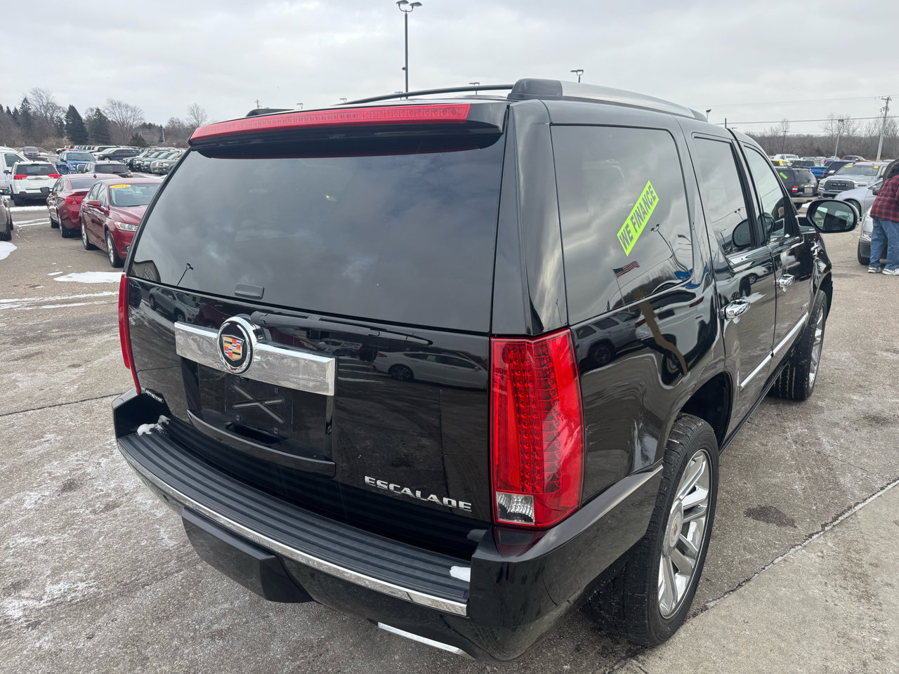 Used 2014 Cadillac Escalade Platinum image 5