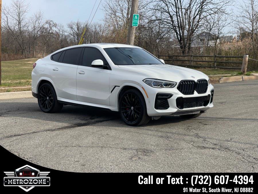 Used 2023 BMW X6 M50i w/ Executive Package image 15