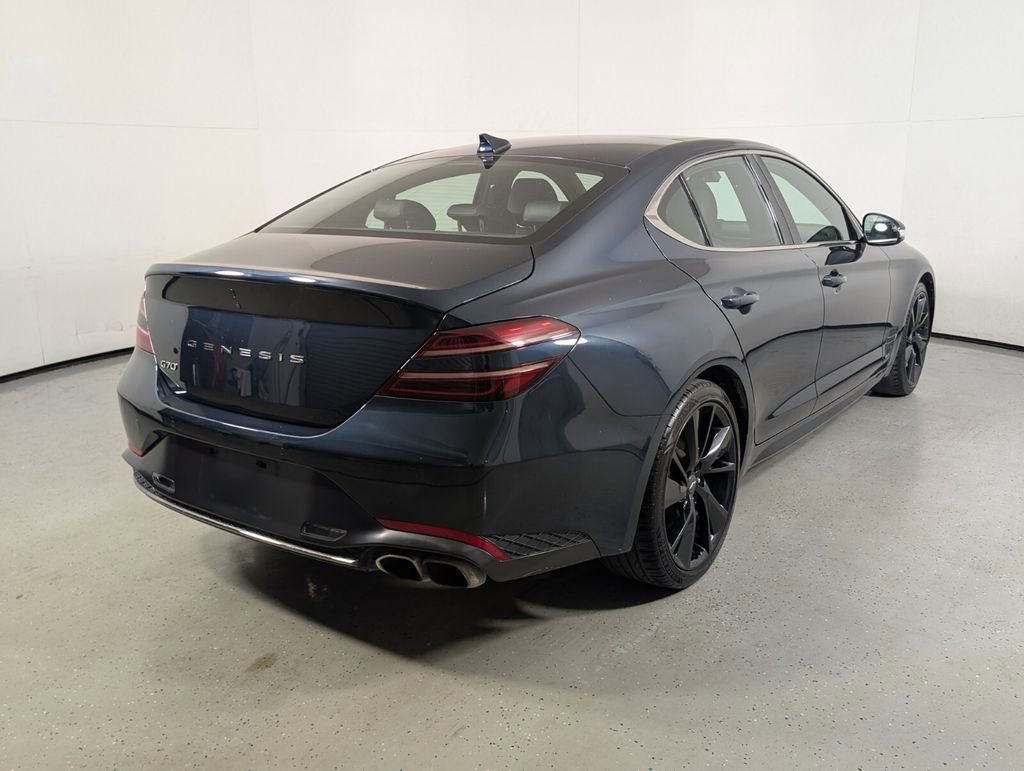 Used 2023 Genesis G70 2.0T w/ Sport Prestige Package RWD image 8