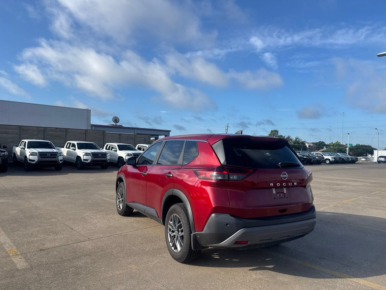 Certified 2023 Nissan Rogue S FWD image 14