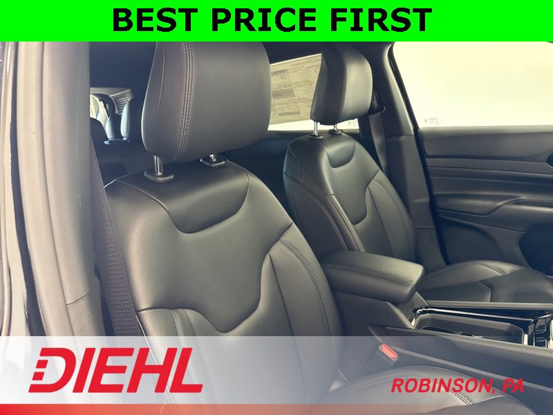 New 2026 Jeep Compass Limited image 14