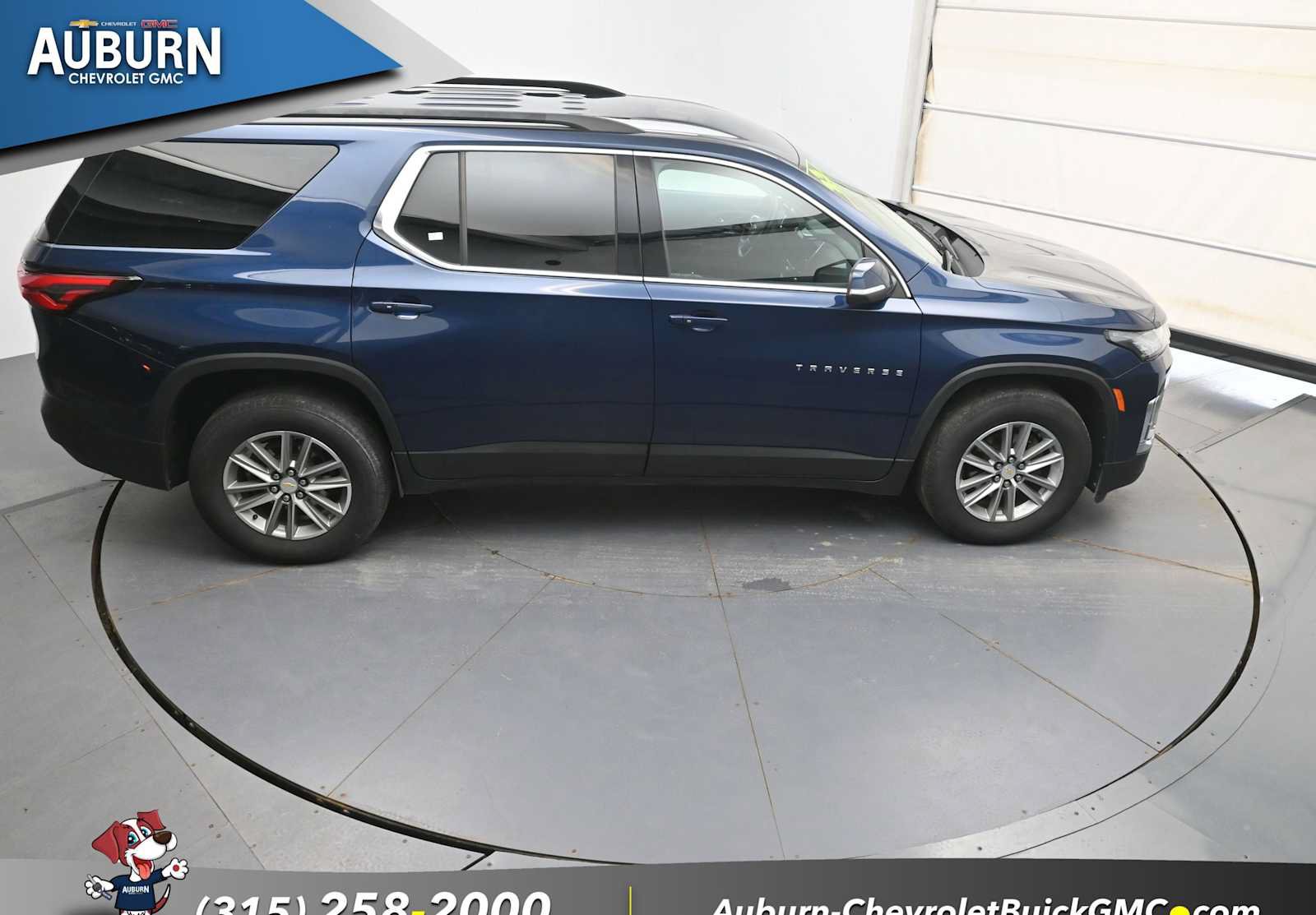 Used 2023 Chevrolet Traverse LT AWD/4WD image 34