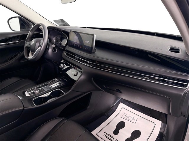 Used 2023 INFINITI QX60 Pure image 32