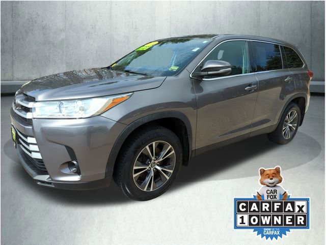 Used 2019 Toyota Highlander LE image 1
