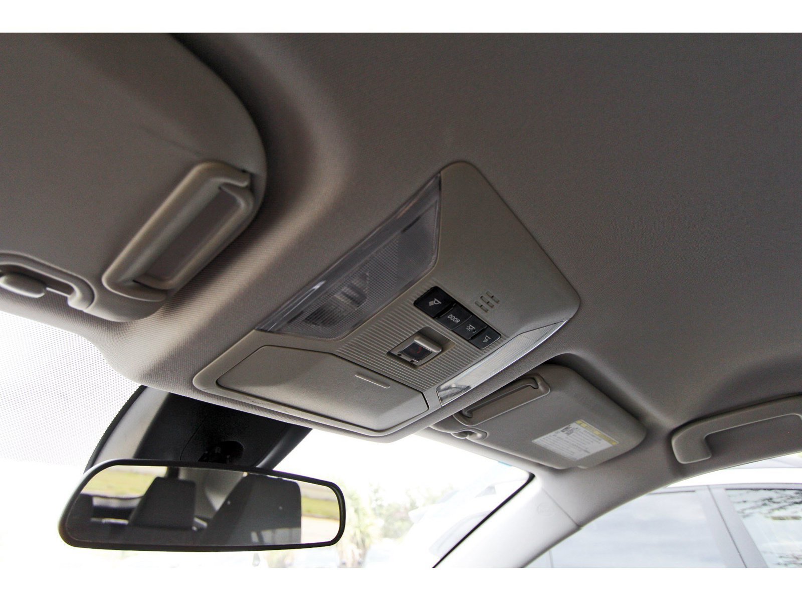 Used 2021 Toyota RAV4 XLE FWD image 22