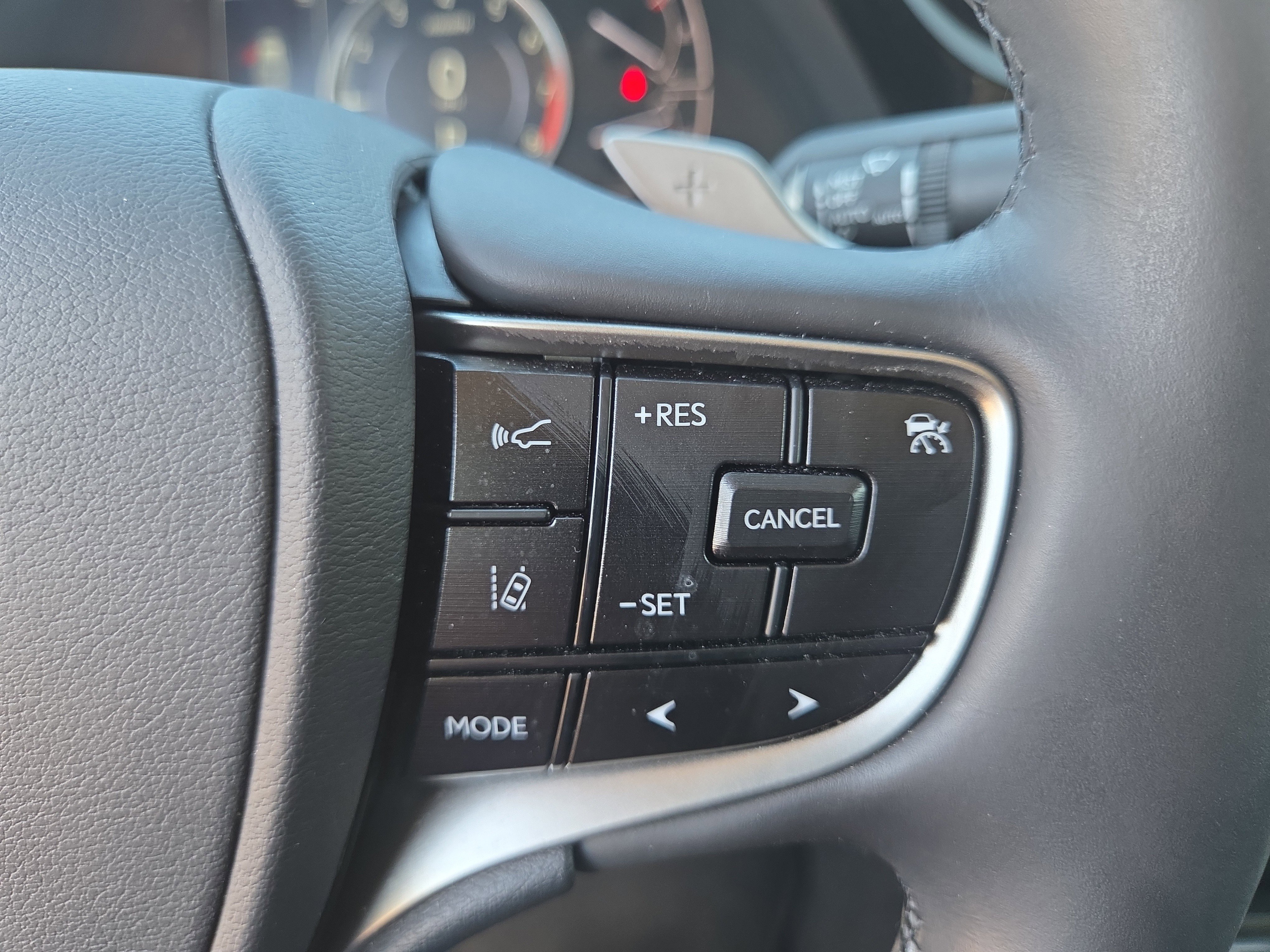 Certified 2023 Lexus ES 350 w/ Premium Package image 30