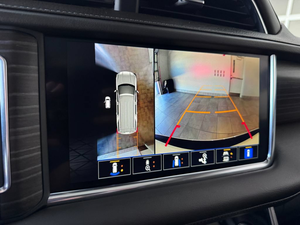 Certified 2024 GMC Yukon Denali AWD/4WD image 24