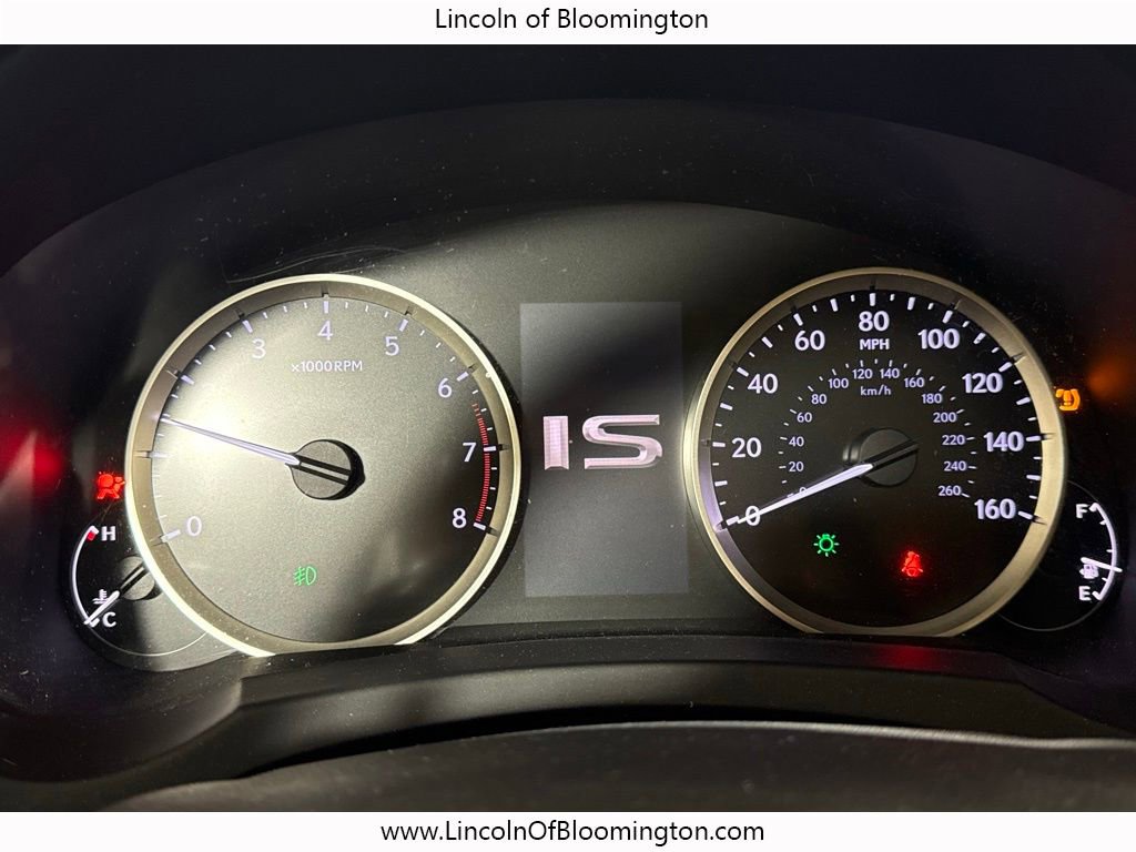 Used 2016 Lexus IS 300 AWD image 28