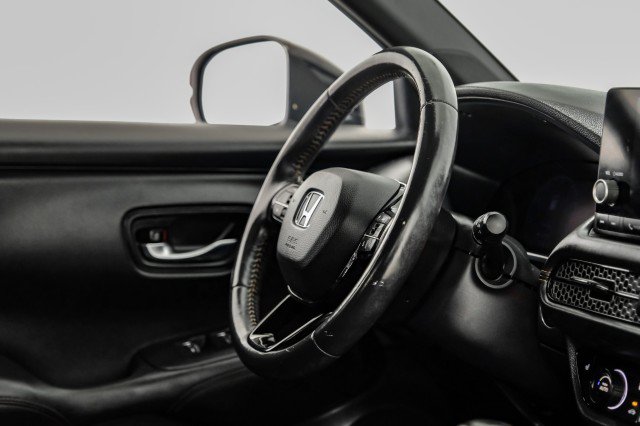 Used 2023 Honda HR-V Sport image 13