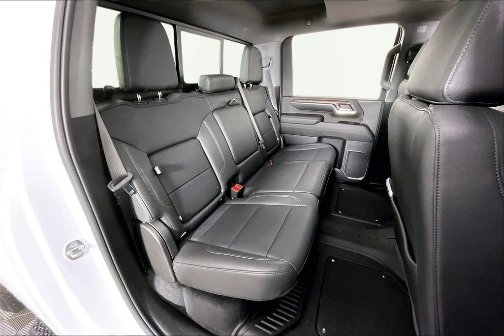 Used 2024 GMC Sierra 2500 SLT w/ SLT Premium Package image 26