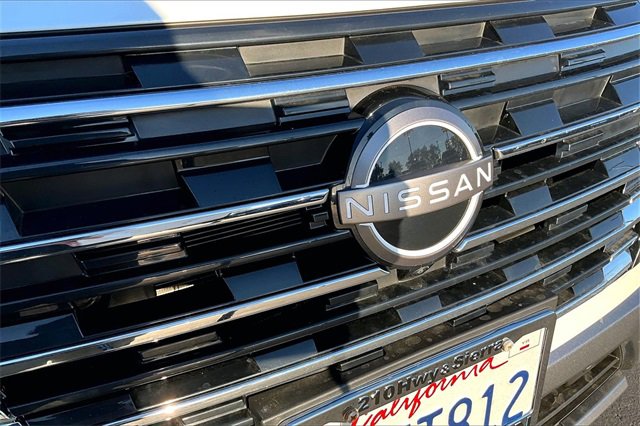 Certified 2024 Nissan Rogue SL w/ SL Premium Package image 33