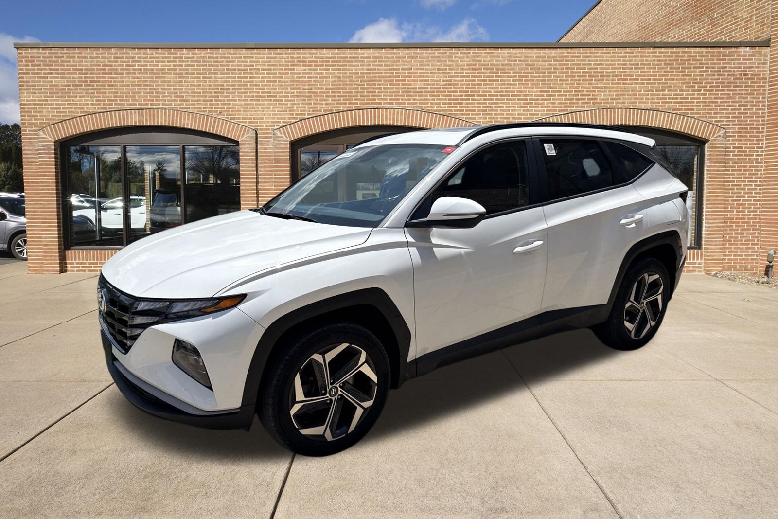 Certified 2023 Hyundai Tucson SEL w/ Convenience Package AWD/4WD image 8
