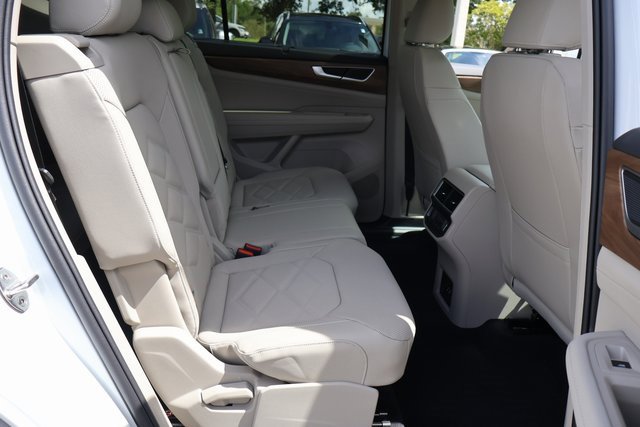 New 2026 Volkswagen Atlas SE image 17