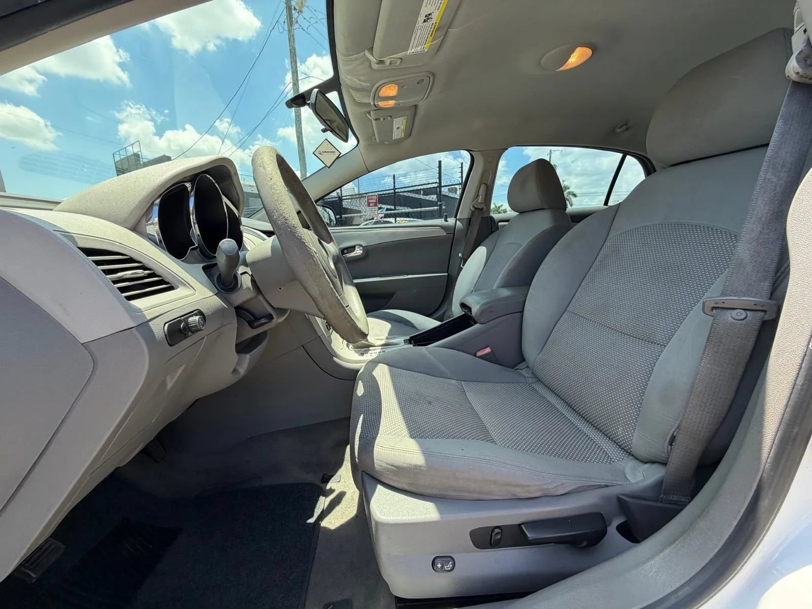 Used 2010 Chevrolet Malibu LS FWD image 12