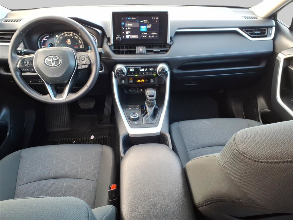 Used 2024 Toyota RAV4 XLE w/ Convenience Package image 8