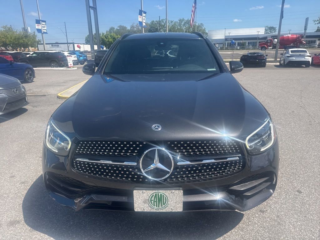 Used 2021 Mercedes-Benz GLC 300 image 2