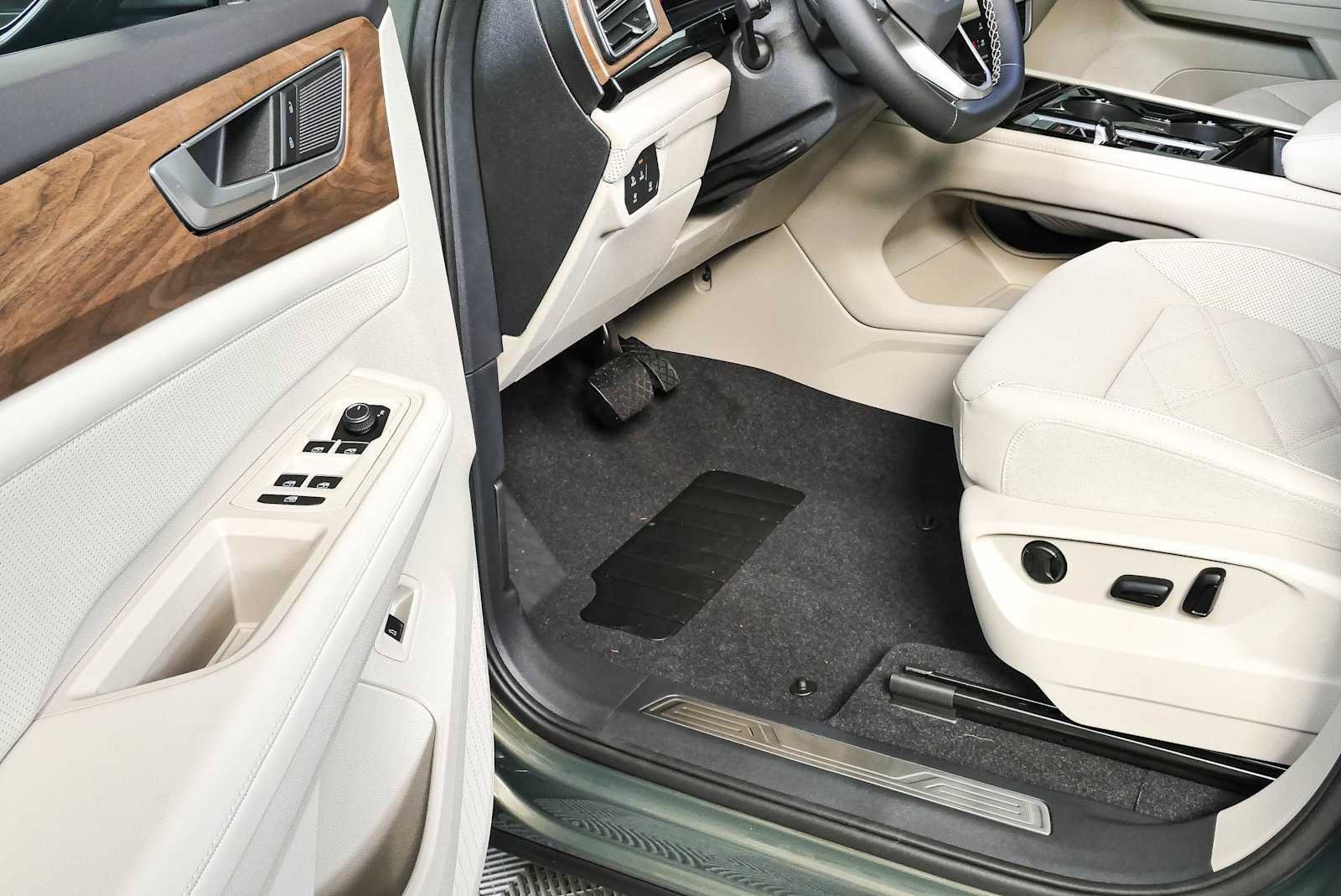 New 2026 Volkswagen Atlas SE AWD/4WD image 9