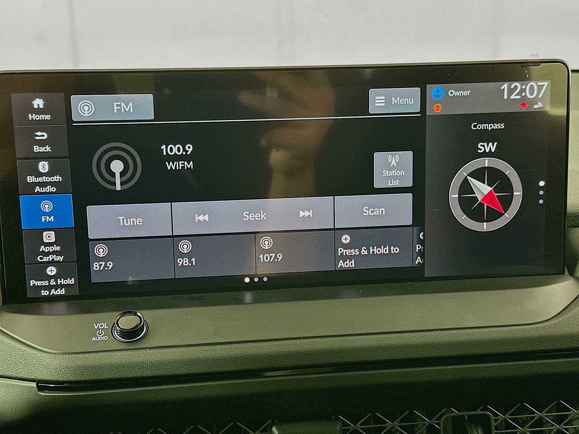 Used 2025 Honda Accord EX-L image 19