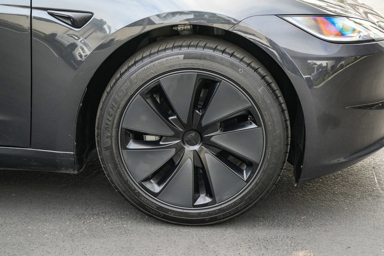 Used 2025 Tesla Model 3 Long Range RWD image 10