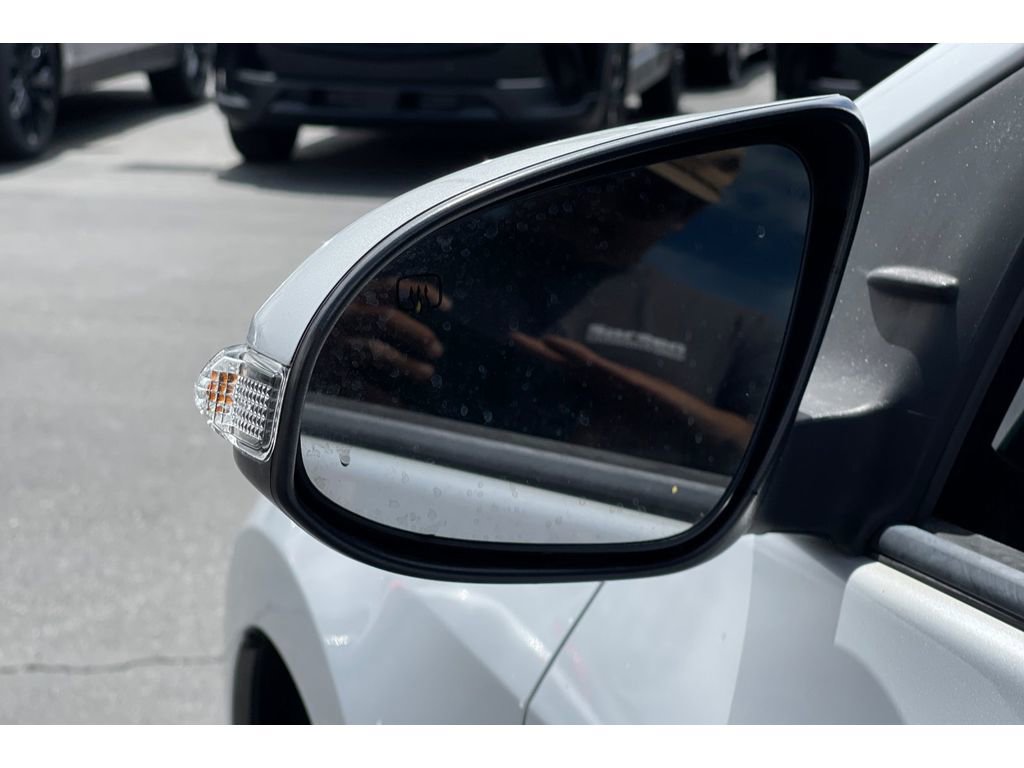 Used 2015 Toyota Corolla S image 12