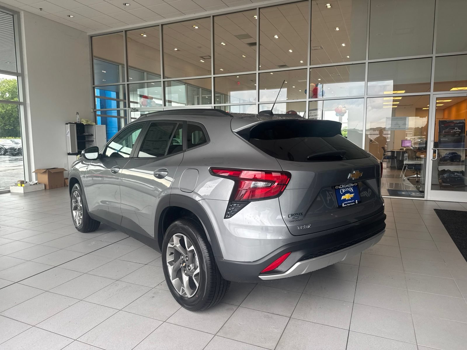 New 2026 Chevrolet Trax LT w/ LT Convenience Package FWD image 6