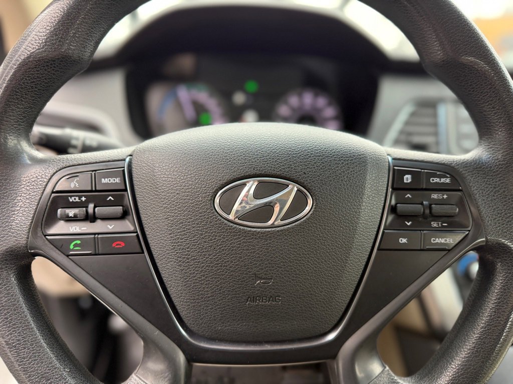 Used 2016 Hyundai Sonata SE image 32