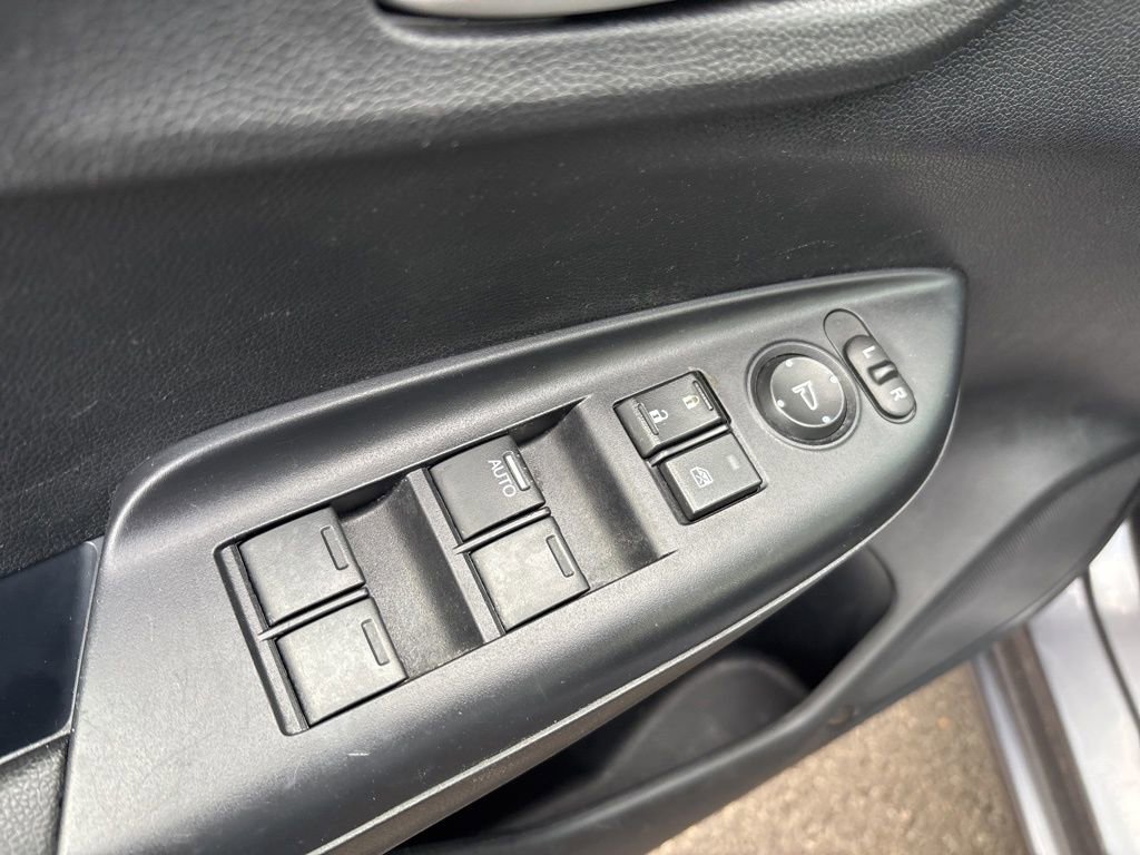 Used 2020 Honda Fit LX image 14