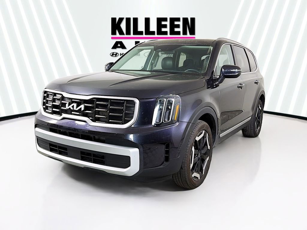 Used 2025 Kia Telluride S image 3
