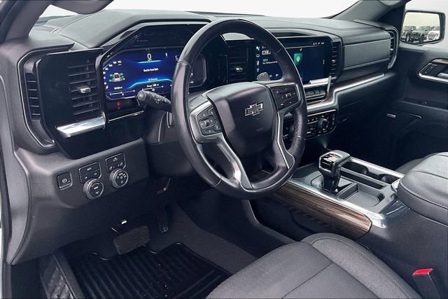 Used 2023 Chevrolet Silverado 1500 RST w/ Convenience Package II AWD/4WD image 12